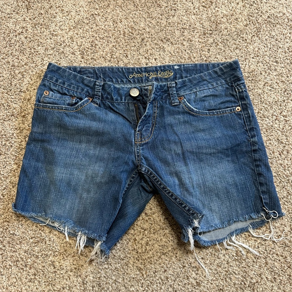 American Eagle Outfitters Distressed Blue Jean Shorts